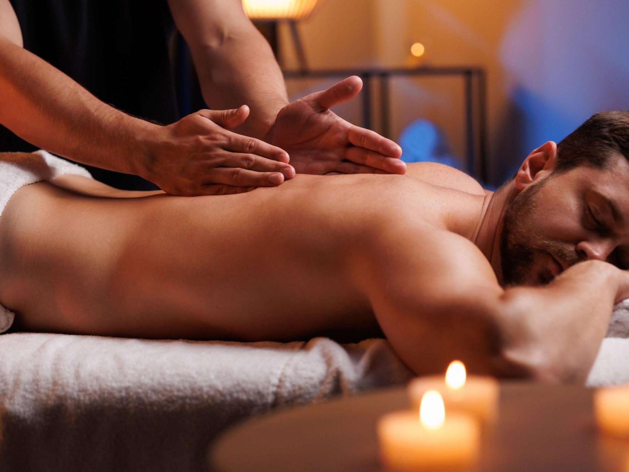 Moevenpick Hotel & Apartments Ghala Маскат Экстерьер фото Massage